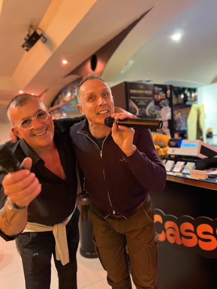 Karaoke al bancone
